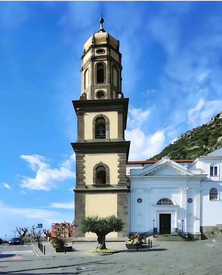Casa Vacanza "Nonna Matilde" A Meta Di Sorrento, 600Mt Dal Mare, Casa Per 4 エクステリア 写真